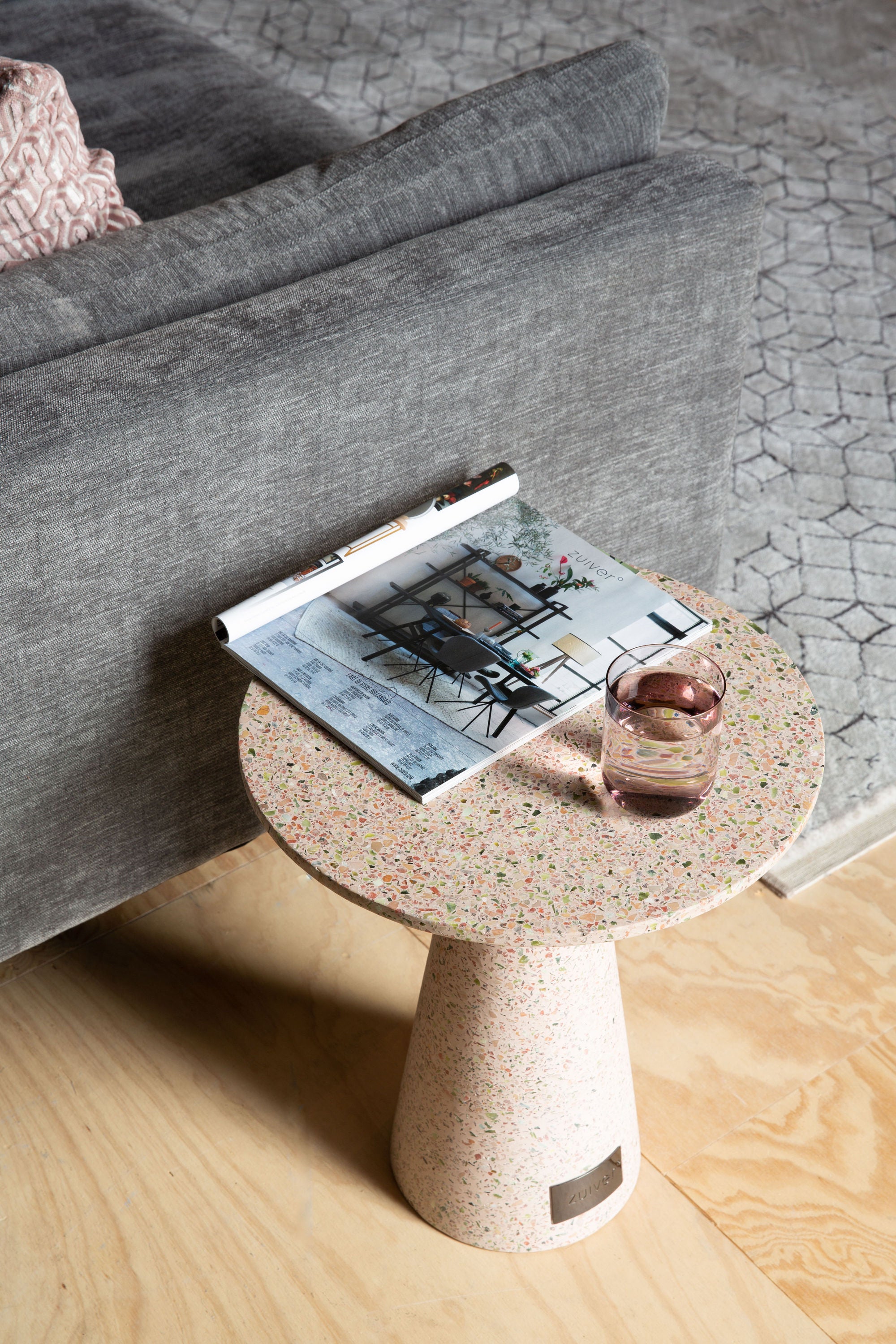 Zuiver Victoria Pink Terrazzo Round Side Table